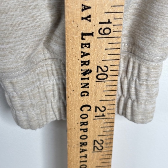 Abercrombie Soft A&F Cinch Hem Half Zip Pullover S Beige Oatmeal Cropped Bungee - Picture 11 of 12